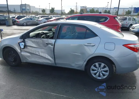 2016 Toyota Corolla Le z USA, uszkodzony, nr VIN 5YFBURHE3GP472775